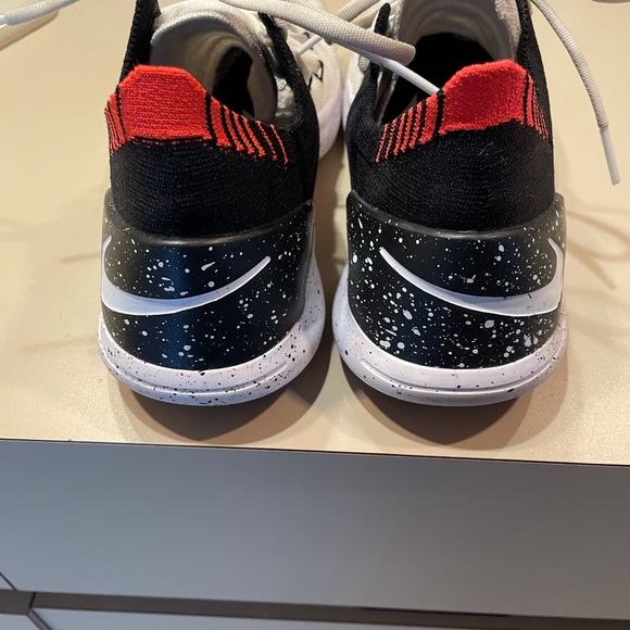 Nike Running Sneakers - Picture 2 of 6